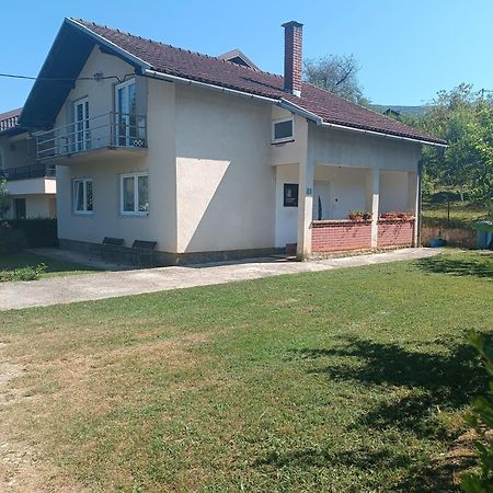 Kuca Za Odmor Una-Mia Kulen Vakuf Exterior foto